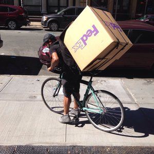 Meet your Posher, Aron